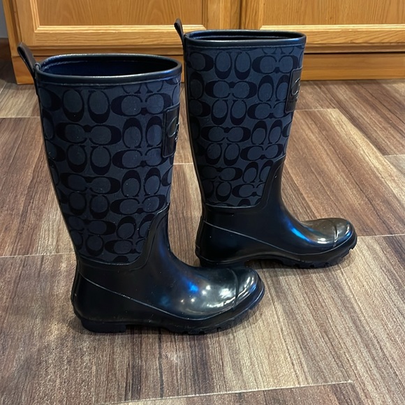 NWT Coach Rain Boot - Picture 2 of 6